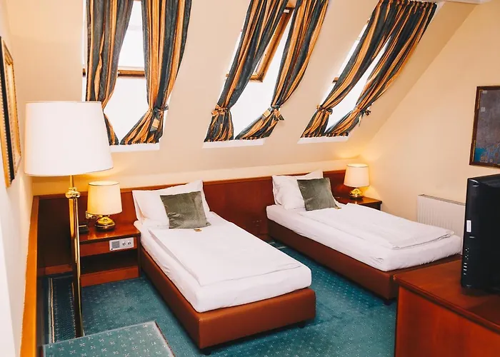 Paul's Отель 4*