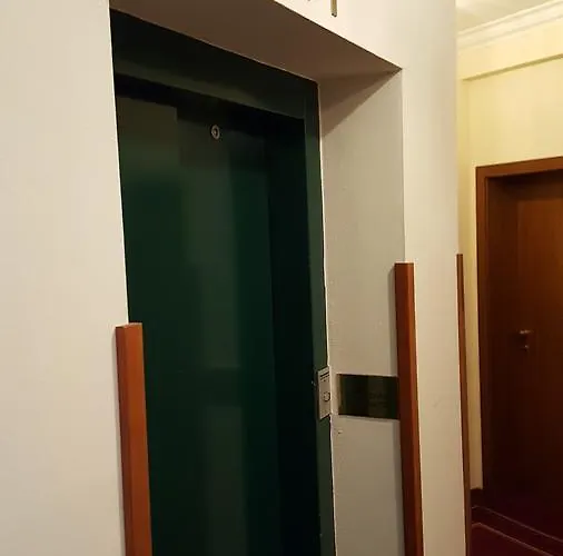 Отель Paul's 4*